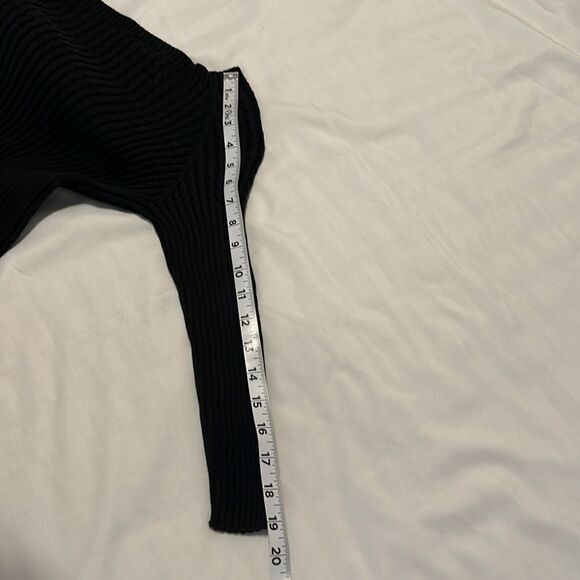 Talbots petite size small 3/4 sleeve ribbed boatneck black sweater EUC - Picture 8 of 8